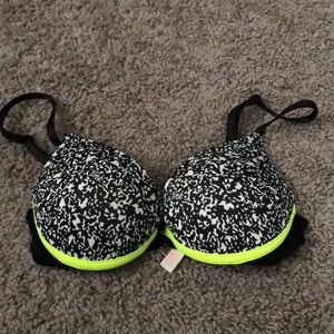 Victoria’s Secret bra!